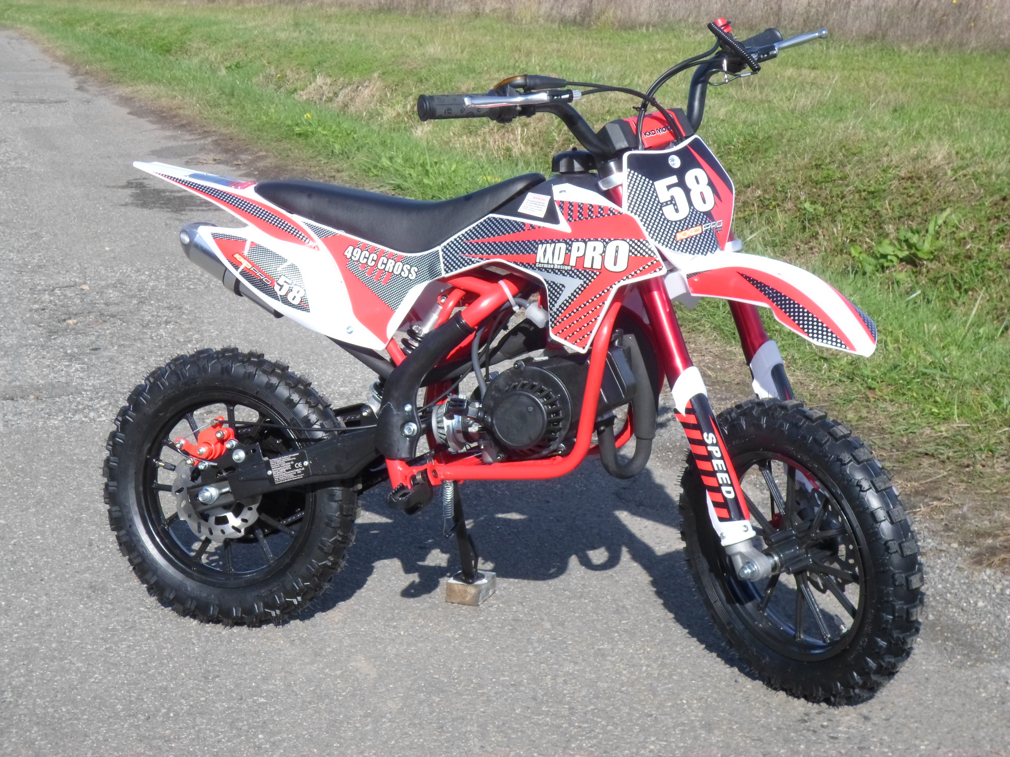 Moto 50 kxd 702 rouge 3