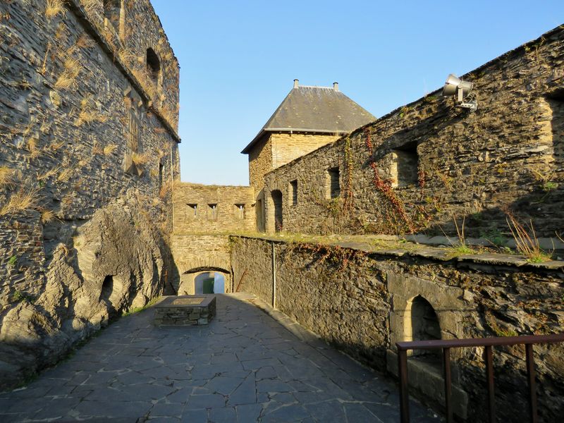 Bouillon 14 