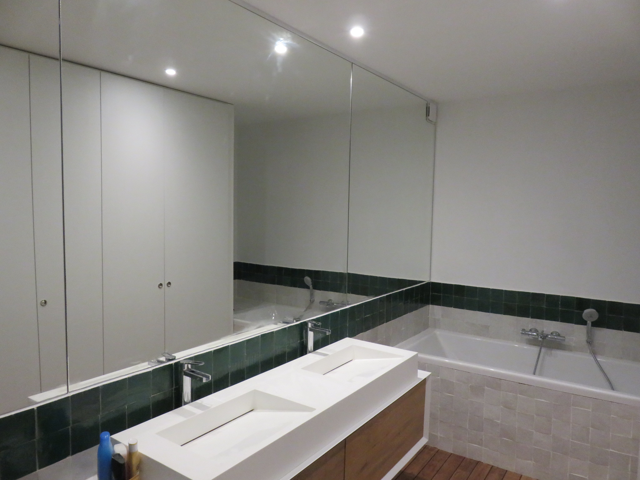 Pose de miroir sur mesure