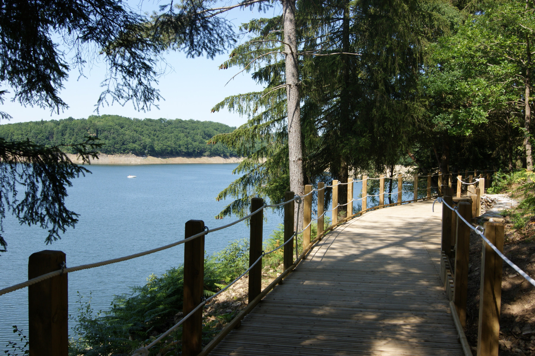 Barrage saint etienne de cantales