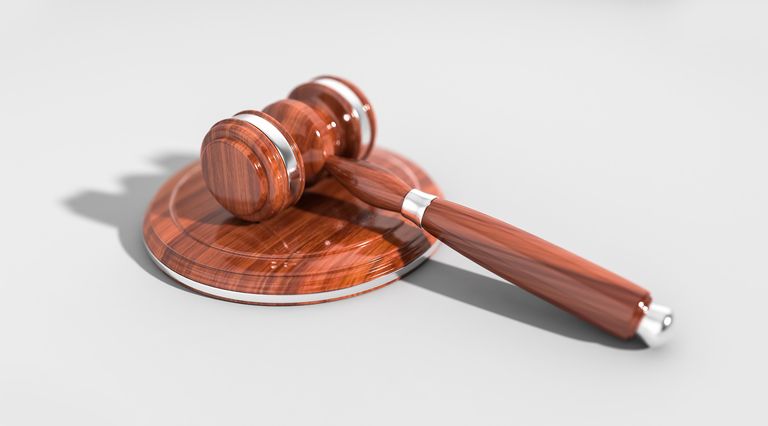 Légalité de l’extension des cas de dispense de jury prévus par un décret ! 