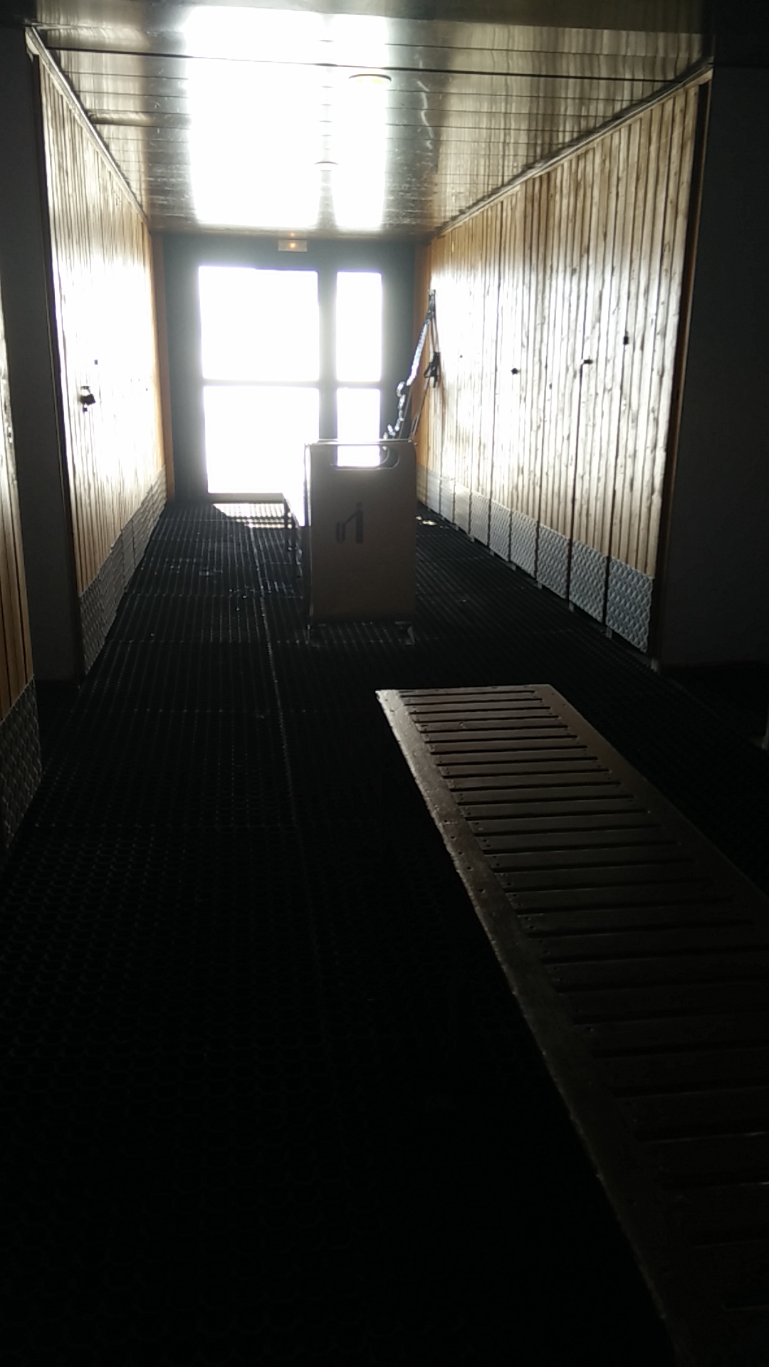 Casiers a skis port engaly 1