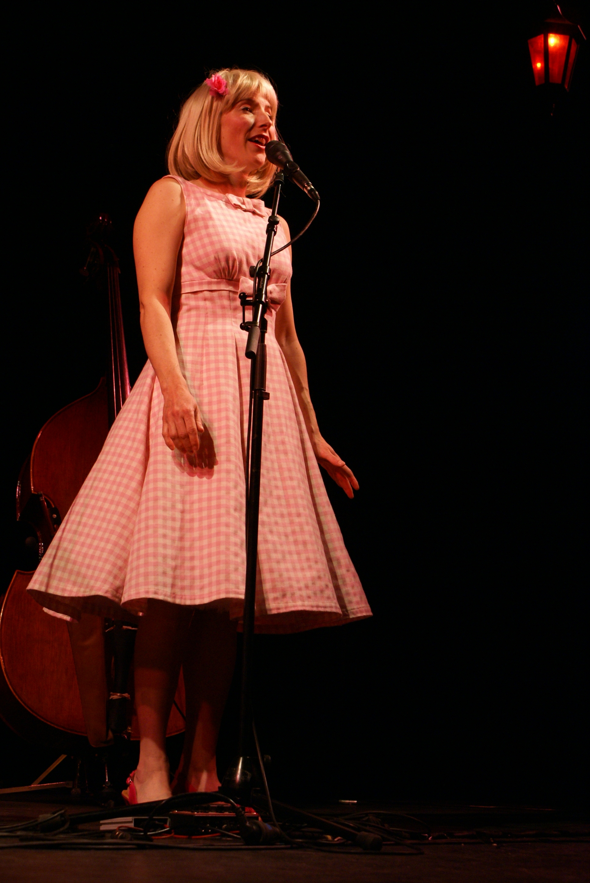 12 rose cafe photo p sylva 