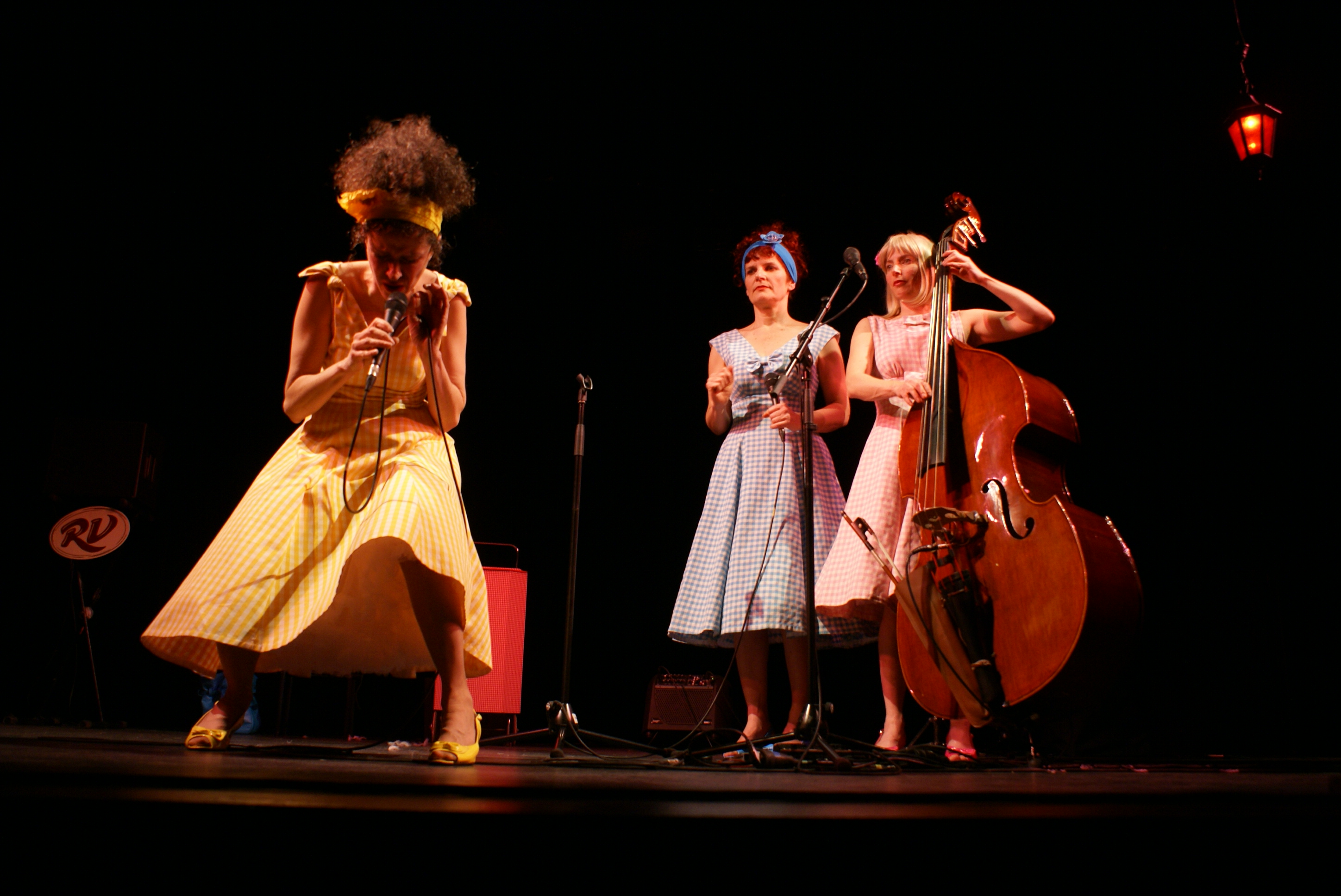 13 rose cafe photo p sylva 