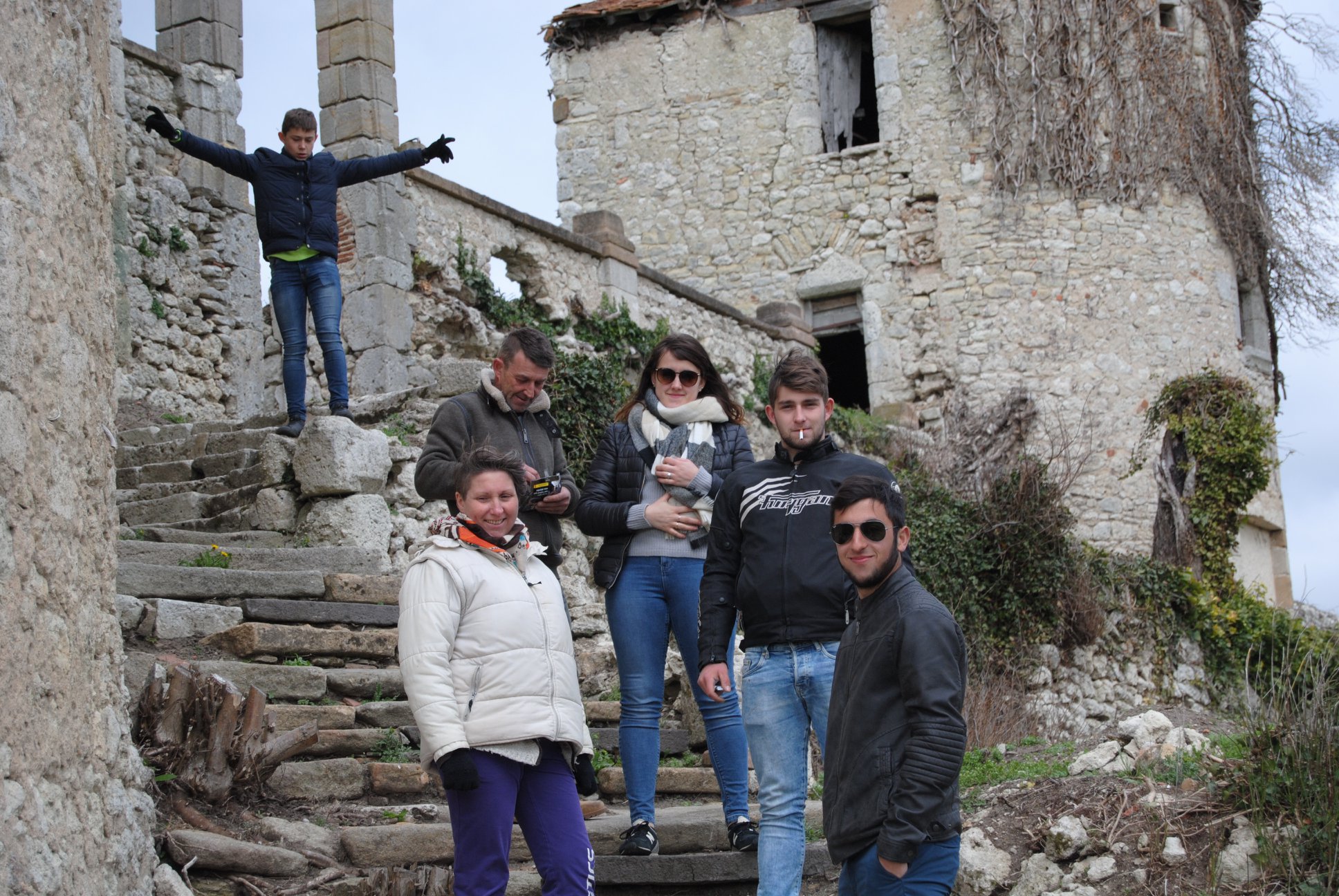 41804894 157069221864906 9024176891094892544 o