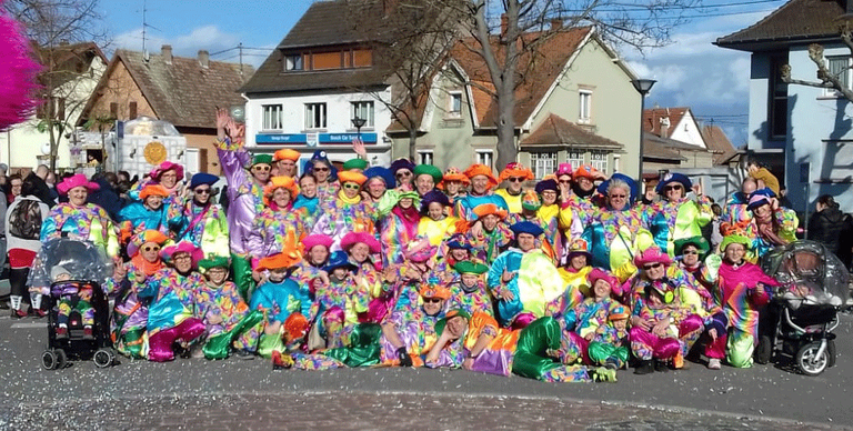 Sélestat 2019. Le vent a fait voler les chapeaux, mais le public était au rendez-vous ! Merci pour vos sourires et vos applaudissements !