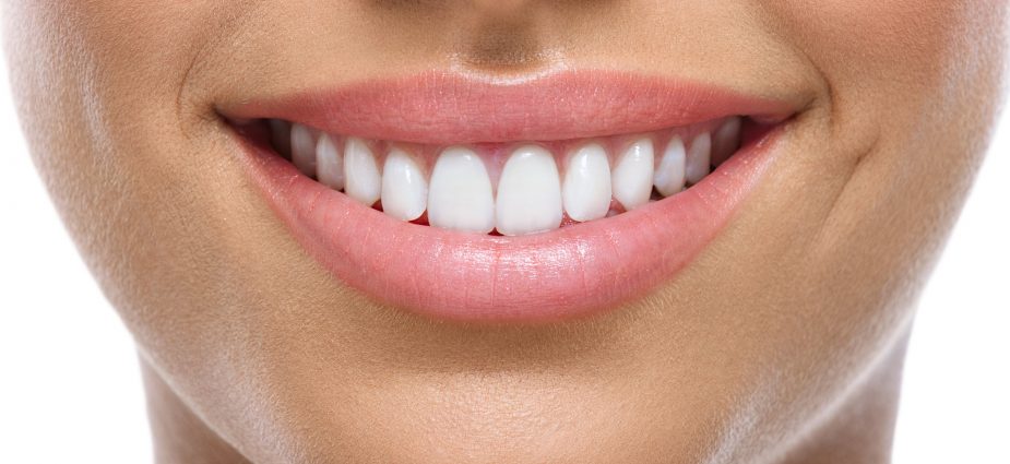 Smile anatomy min 925x425