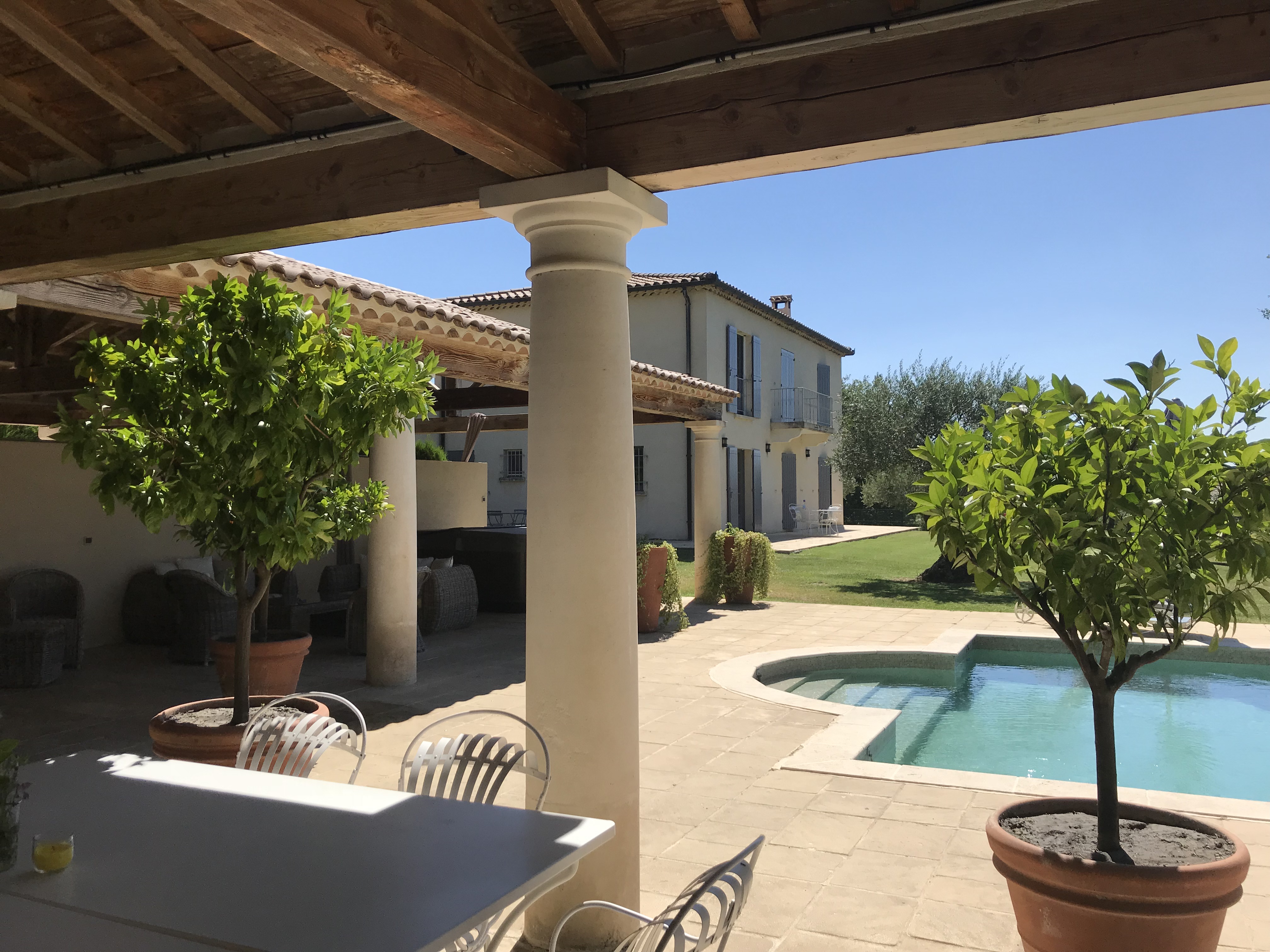 Piscine vue pool house1