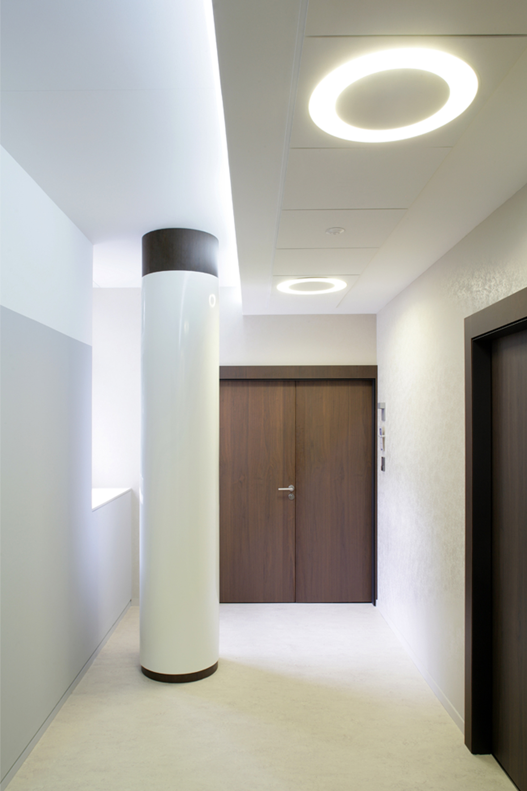 Bureaux Vestibule a