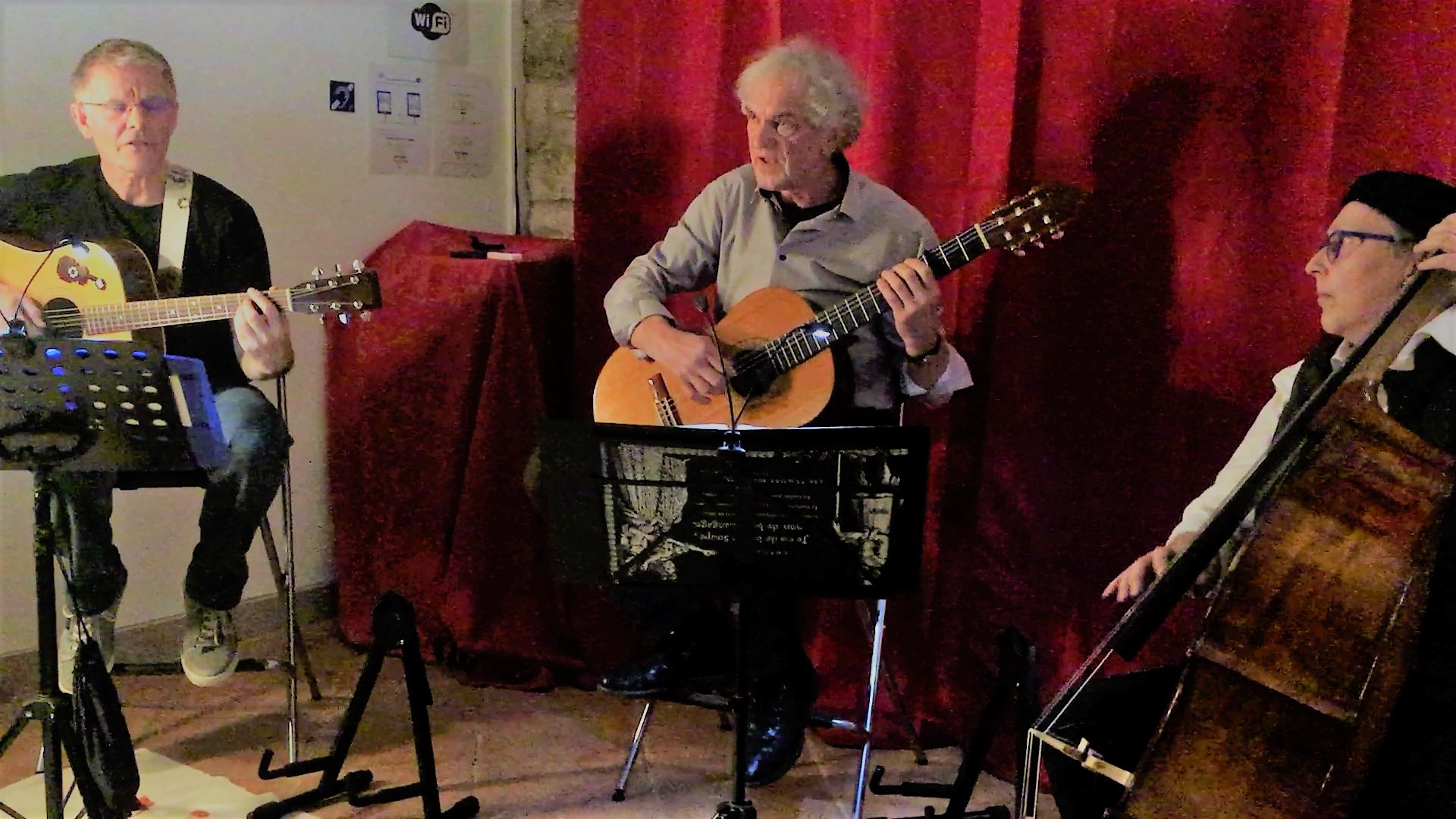 Rue Brulee photo 3 xxxx