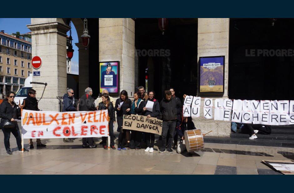 Un collectif qui a aussi utilise le chant pour denoncer les reformes blanquer photo progres michel nielly 1556564054