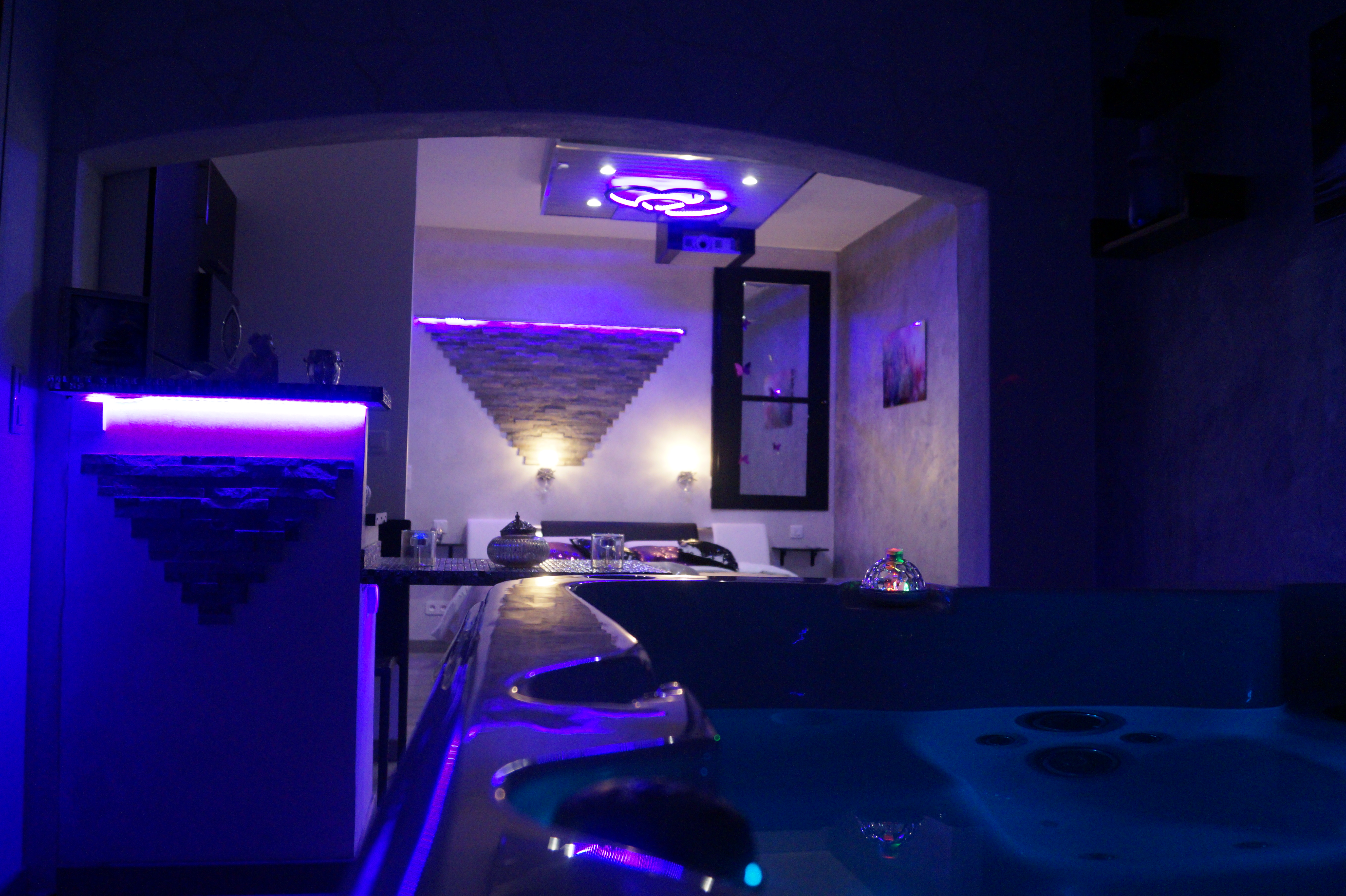 Photo spa vue tableavec led version nuit