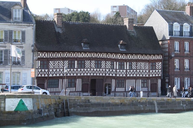 Caux