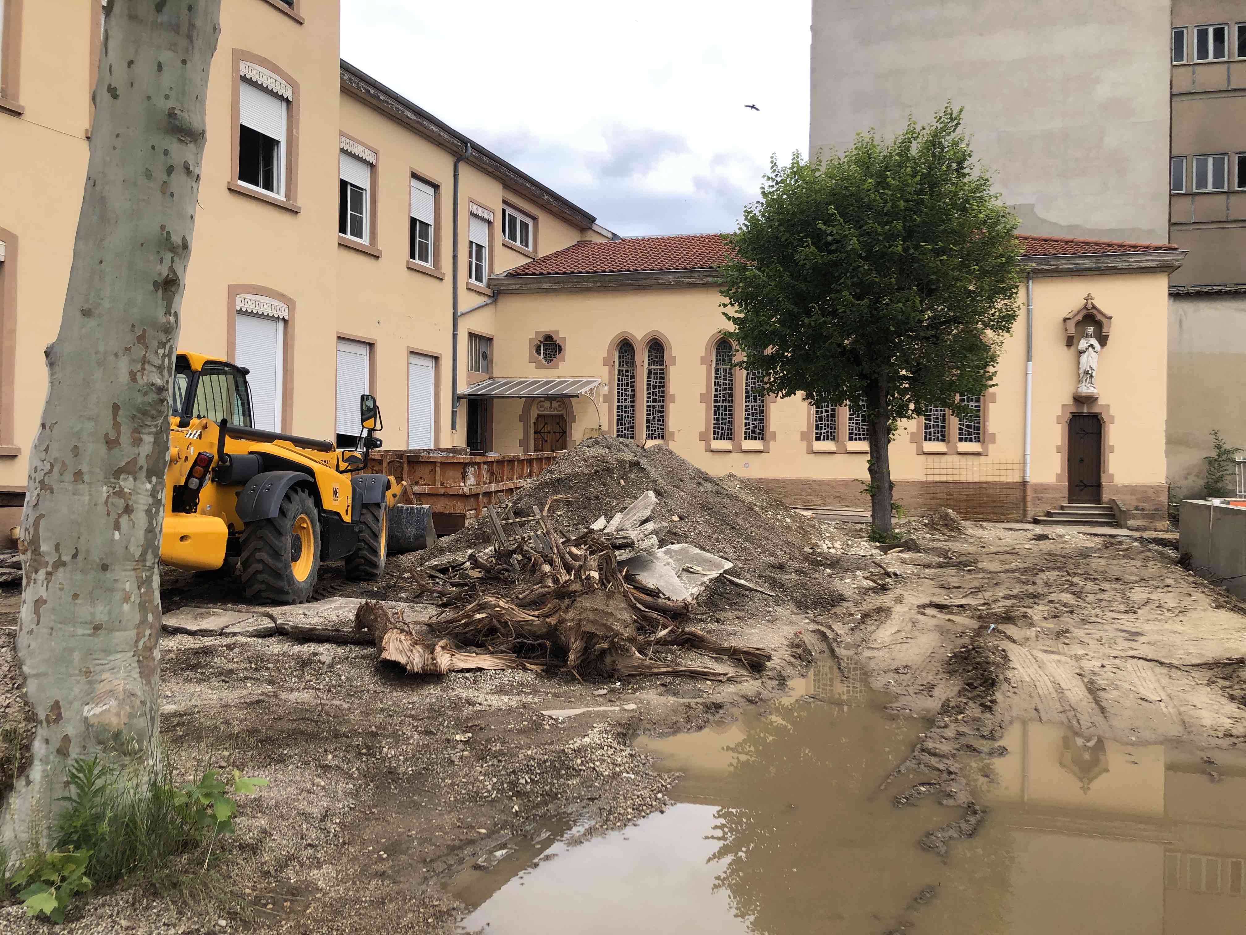 Piscine a droite