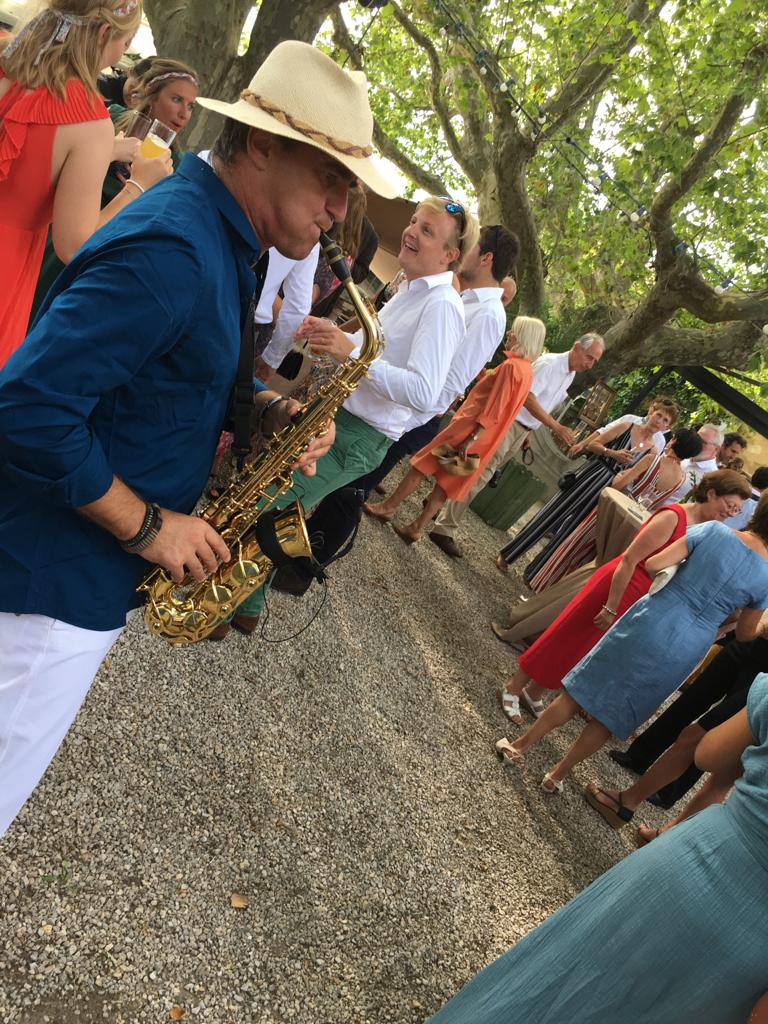 saxophoniste, saxophonist player, singer, jazz singer, sax & singer, Singer Crooner, Chanteur, Chanteuse, Trio Jazz, Duo Jazz, Pianiste, Lucky djé, lucky g, luky dgé, entertainer, entertainment, événementielle, événement, Soirées Privées, Anniversaires, Baptêmes, Mariage, Départ en retraite, Inauguration, Soirée Communication, Club Business, Polo Club, Jumping, Exposition, Foires, Salon, Festivals, Festival international du Film, Festival international du Yachting, Hôtels de luxe, Luxury Events, Wediing, Luxury, Campings, Clubs de Vacances, Musique Déambulatoire, Déambulation Musicale,  French Riviera, Côte d'Azur, Provence Alpes Côte d'Azur, Monaco, Nice, Cannes, Saint-Tropez, Toulon, Marseille, Bandol, Sanary Sur Mer, Cassis, La Ciotat, Le Castelet, Draguignan, Verdon, Cotignac, Saint Maximin la Sainte Baume, Aubagne, Aix en Provence, Salon de Provence, Arles, Marignane, Montpellier, Nîmes, Avignon, Orange, Manosque, Sisteron, Pertuis, Digne les Bains
