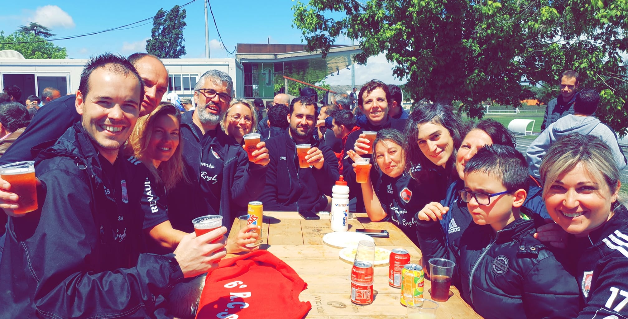 60189711 10218905863746444 2098024883383435264 o