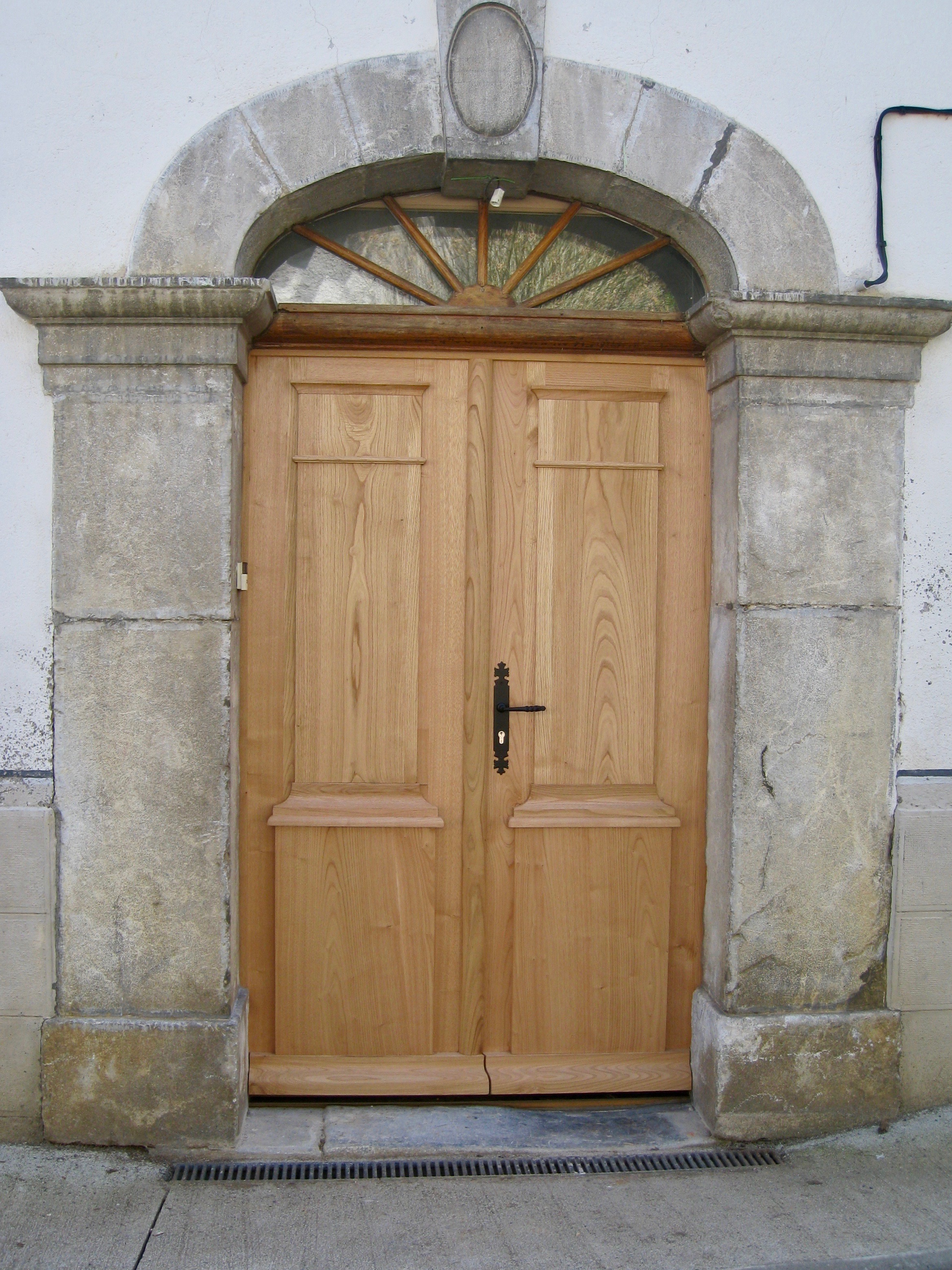 Battaglin nouvelle porte 001