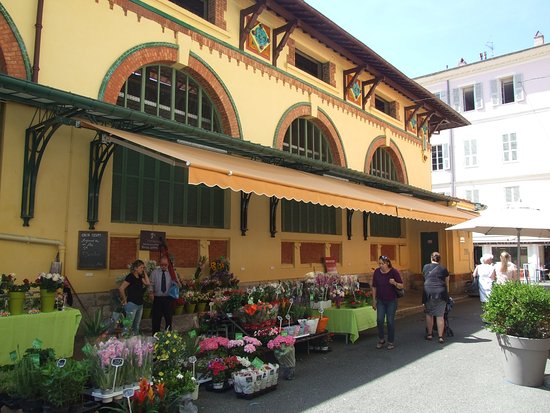 Halles3
