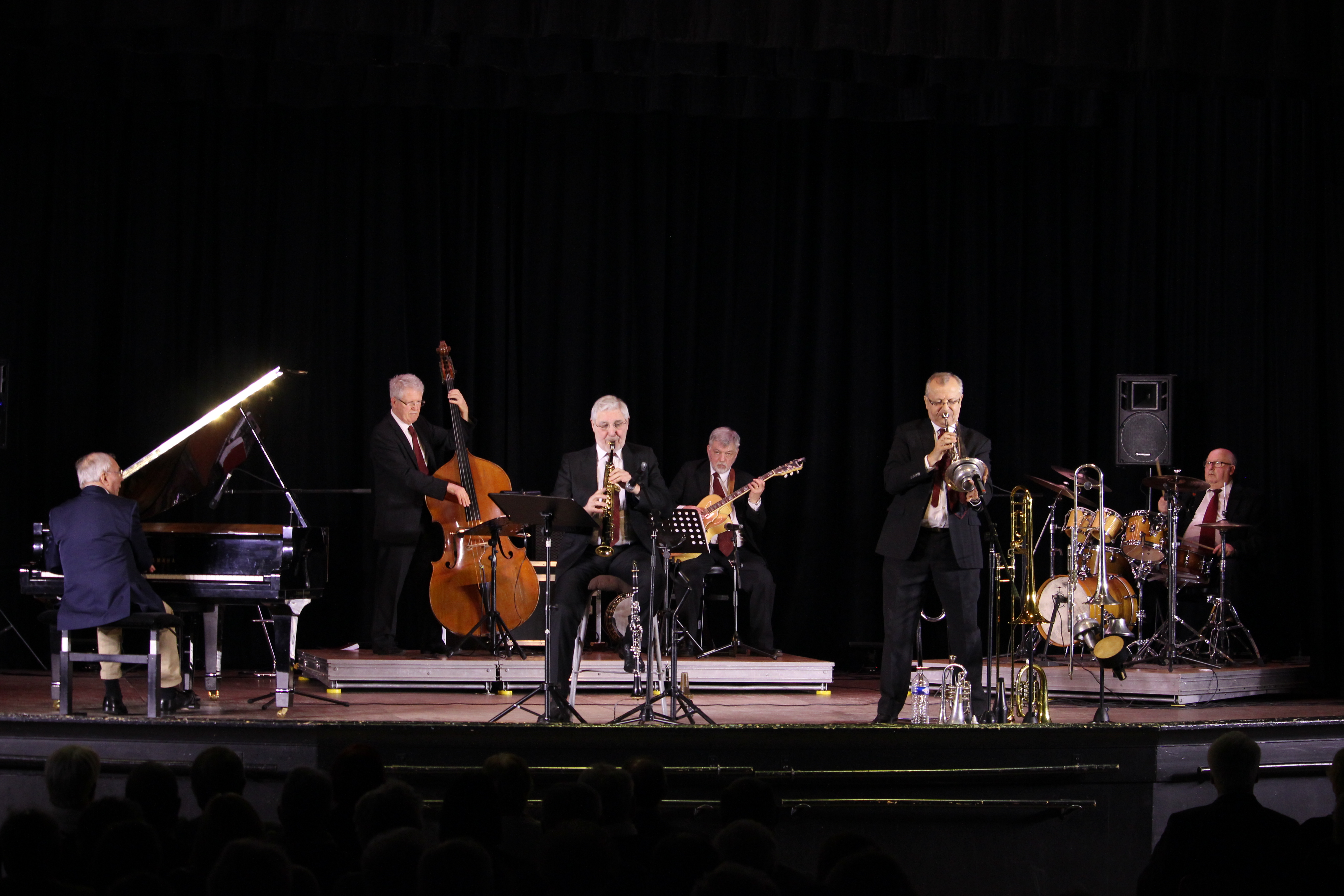Hot Swing Ambassadors 04 02 2018 9999 10