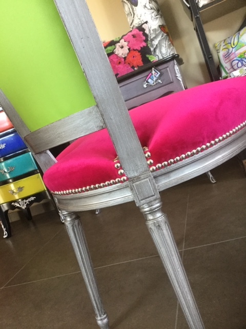 Relooking meuble 3 et fauteuil restauration mobilier tapissier decorateur bordeaux et saint medard en jalles atelier les renaissances