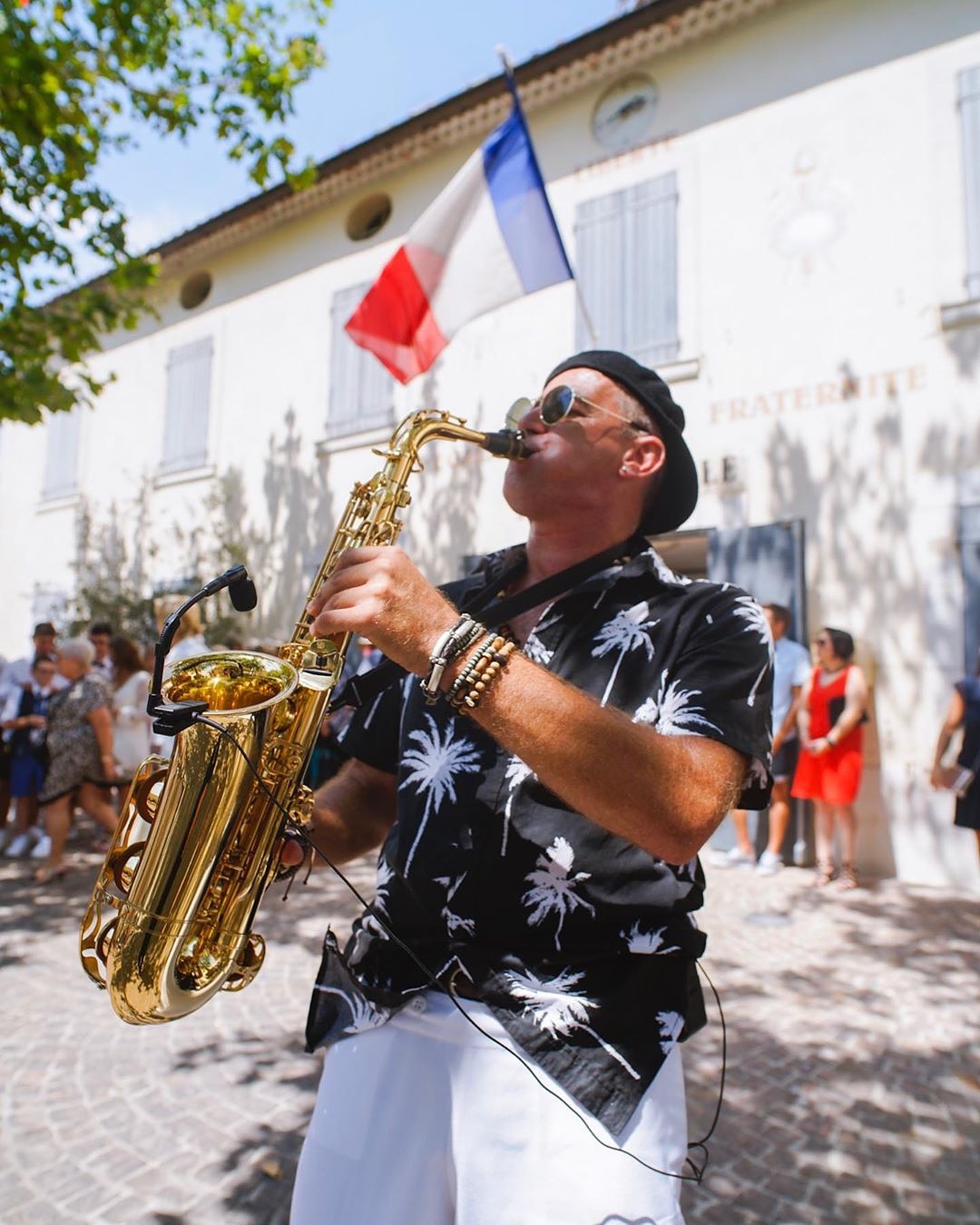 saxophoniste de mariage, saxophoniste, prestataire mariage, événementielle, saxophoniste pour votre événement, musicien saxophoniste, saxophone player, saxophonist player, wedding saxophonist, corporate event, cocktail d'entreprise, inauguration, meeting, banquets, séminaires, congrès, colloc, incentive, entertainer, saxophonist entertainment, Provence Alpes Côte d'Azur, 83 Var, 06 Alpes Maritimes, 13 Bouches du Rhône, 84 Vaucluse, 04 Alpes de Haute Provence, 05 Haute Alpes, 26 Drôme, 30 Gard, Région PACA, French Riviera, Côte d'Azur, Monaco, Nice, Cannes, Toulon, Hyères, Saint-Tropez, Marseille, Arles, Aix en Provence, salon de Provence, Avignon, Nîmes, Orange, Pertuis, Valence, Manosque, Digne les Bains, Sisteron, Embrun, Briançon, Gap