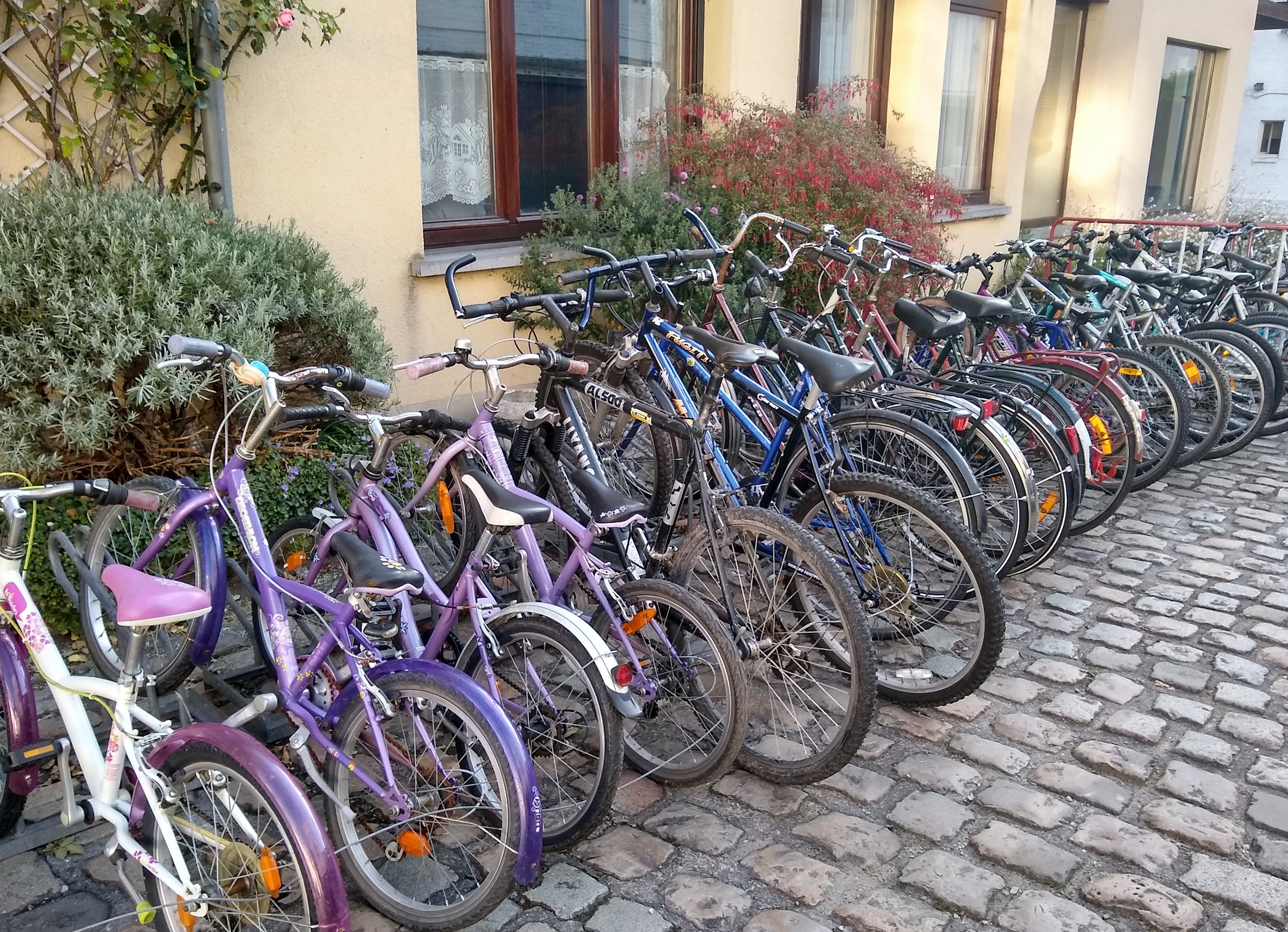 Les vélos et la quincaillerie...