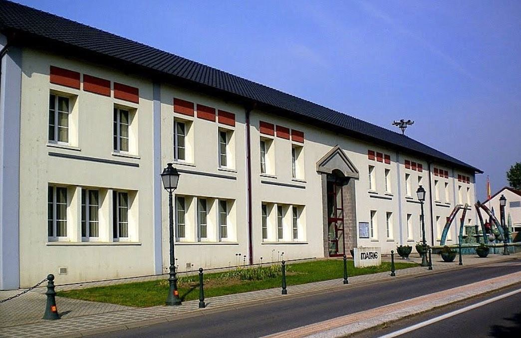 1 mairie Falck