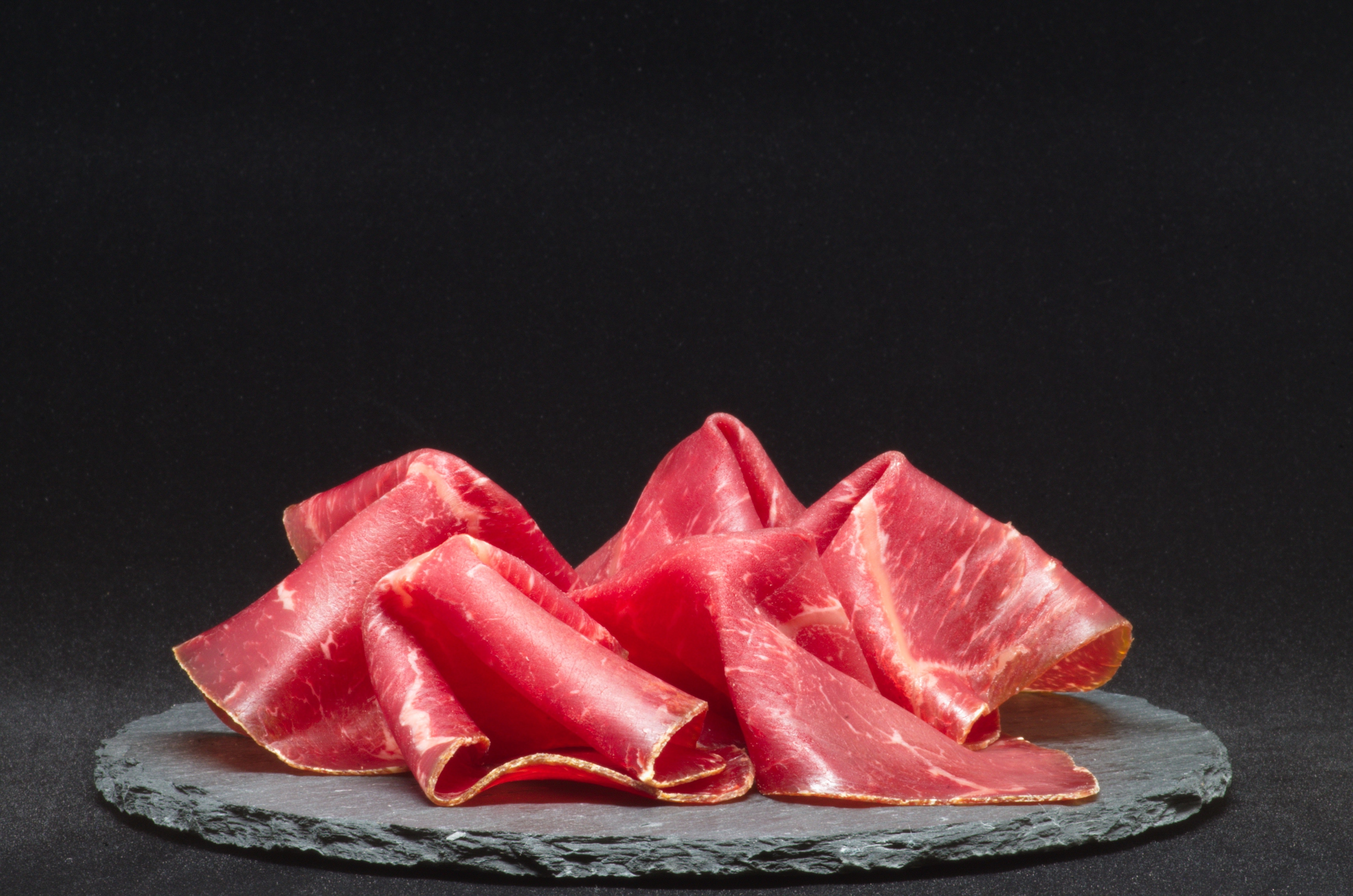 Appetizing beef black background 533352