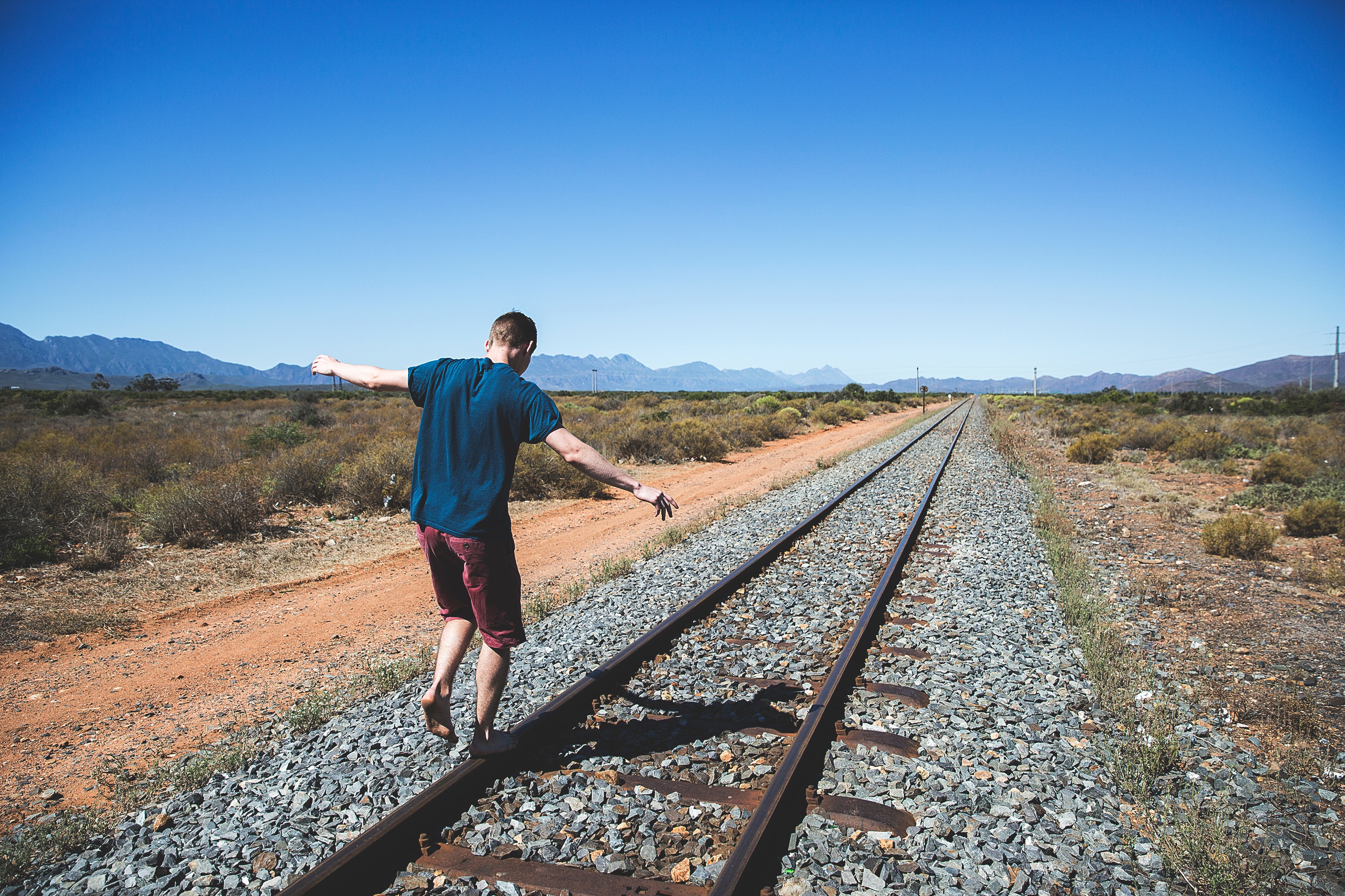 Sortir de ses rails, sortir la tête du guidon