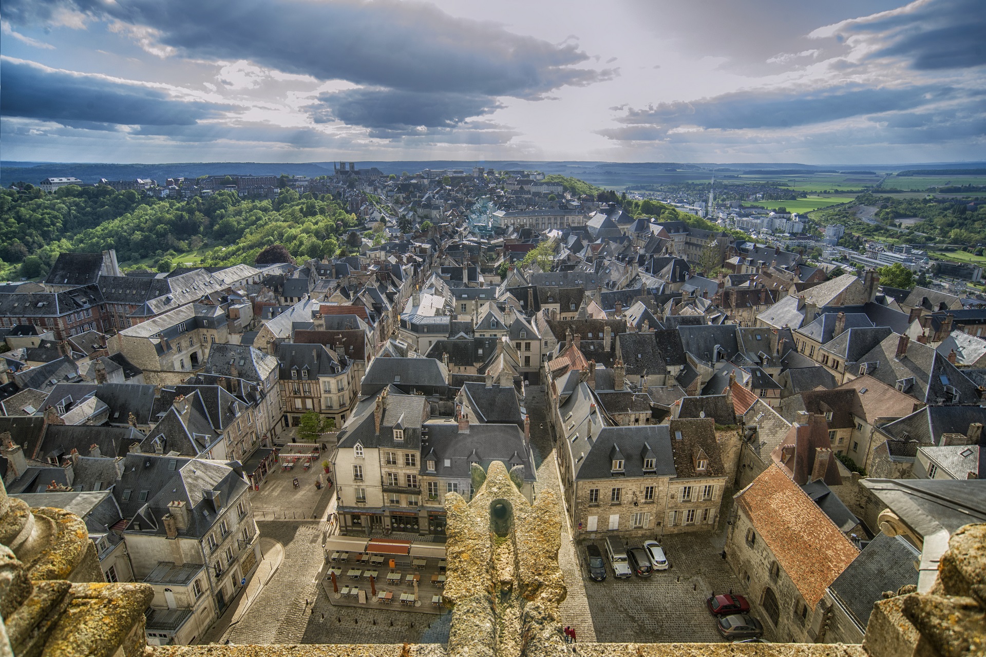 Cathedrale laon horizon bleu 11 1 