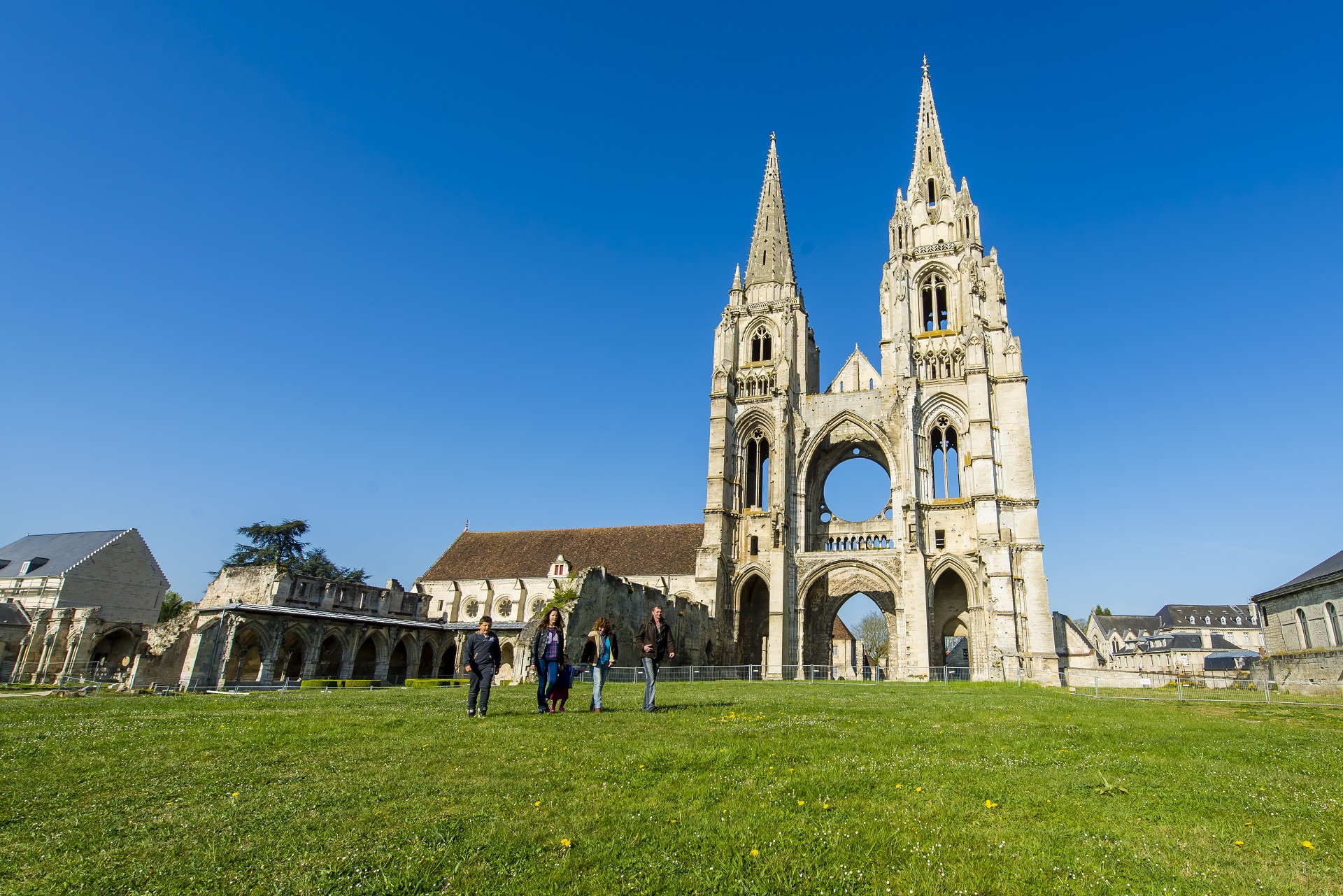 Abbaye saint jean des vignes soissons cambon 2 