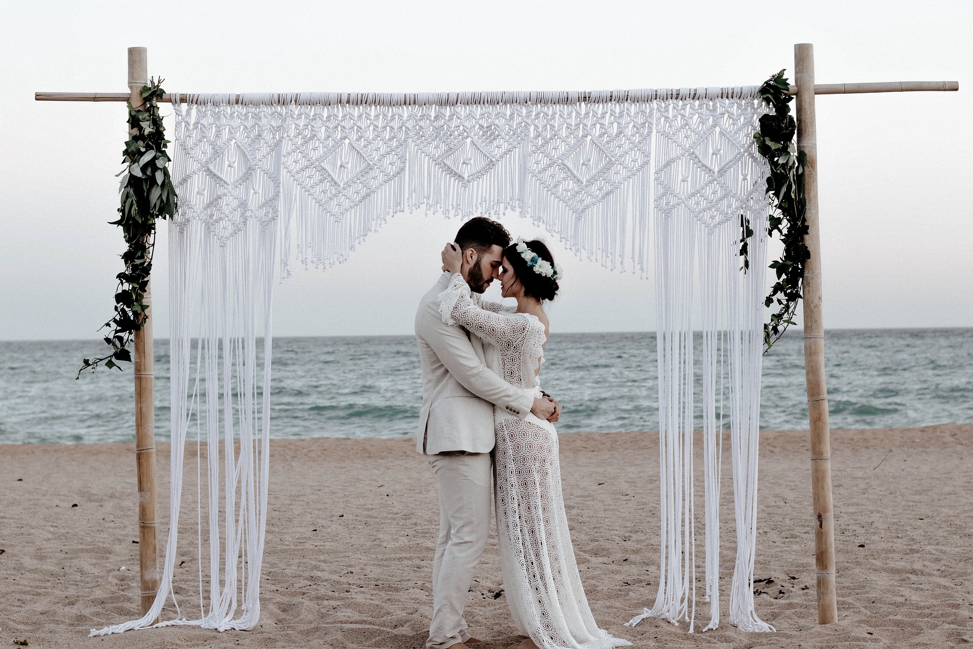 organisation de mariage, Wedding planner dans le Cher et la Nièvre. Formule Conseils, Sur mesure ou Coordination de Jour ou encore Organisation complète de mariage. 