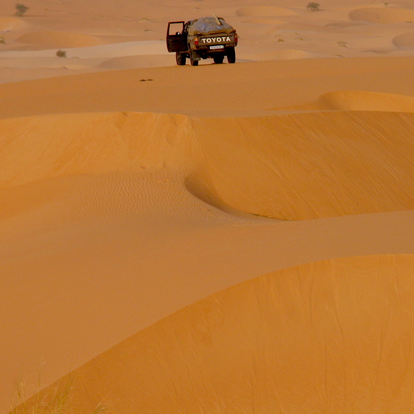 Sahara mauritanie 2cv dunes gps de sert Cyril et Sylvie Sidatty
