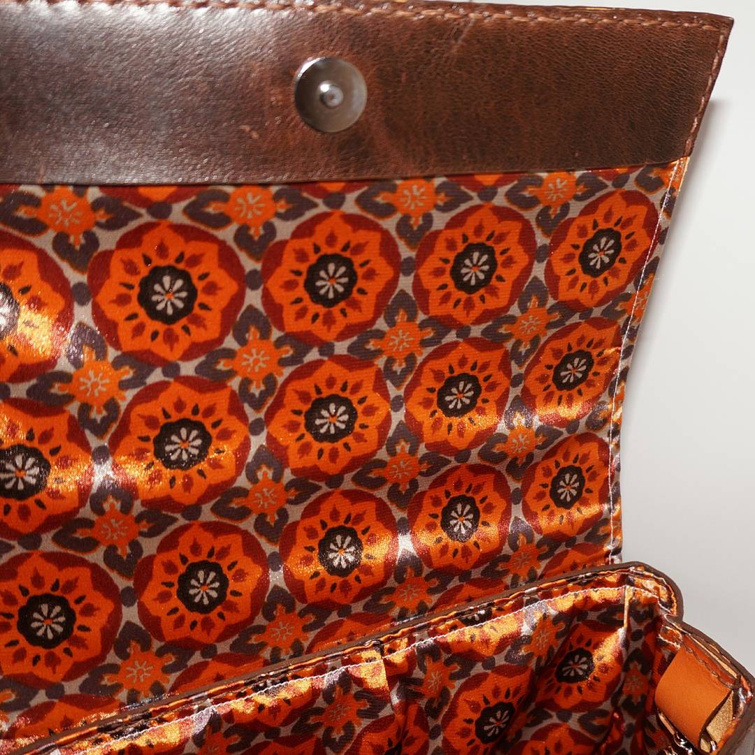 Orange Blossom, 

doulure motif fleurie Hippie chic