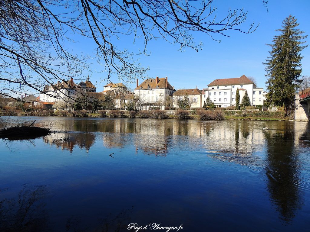 Ebreuil plan d eau