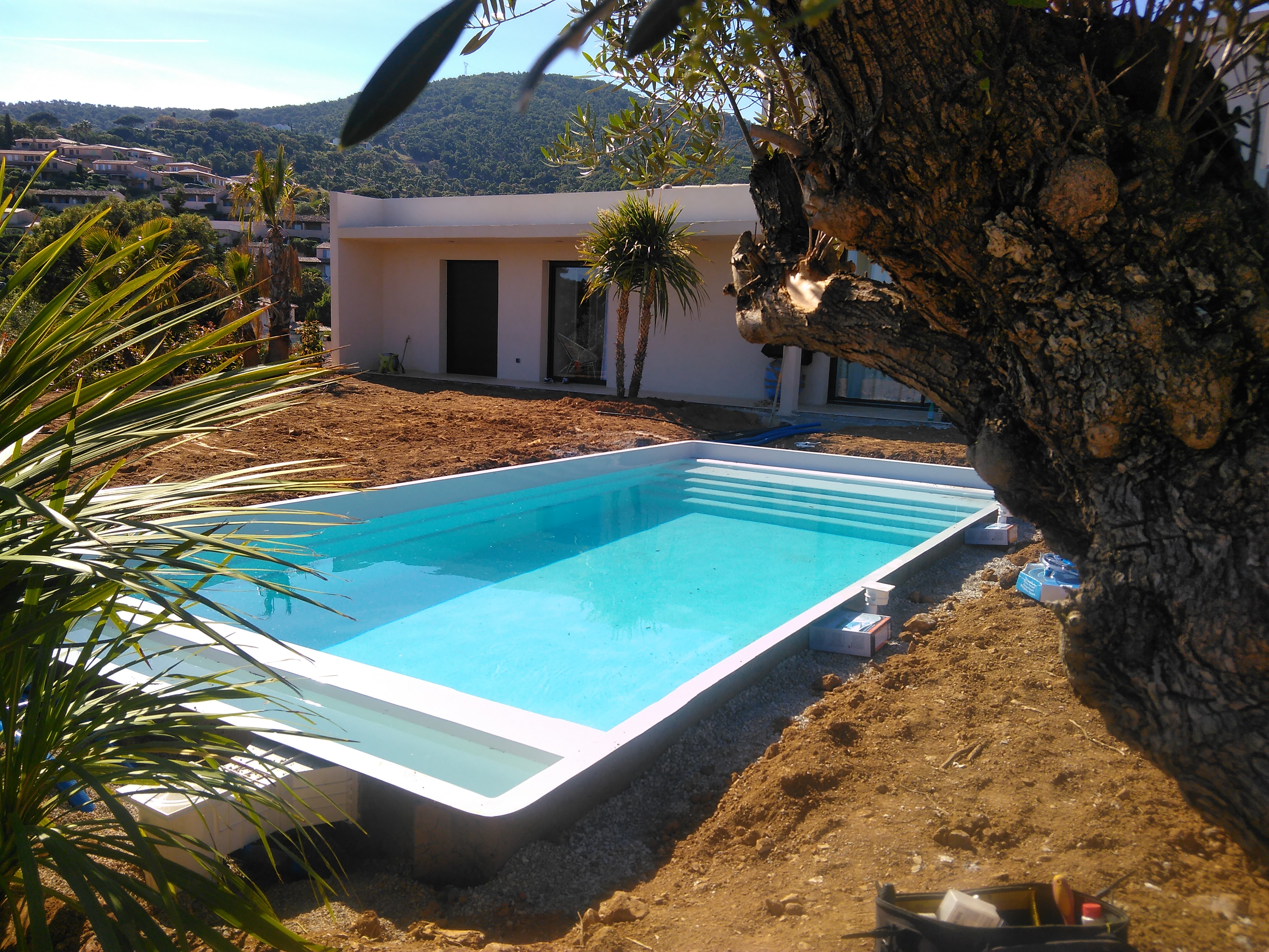 Piscine coque sainte maxime