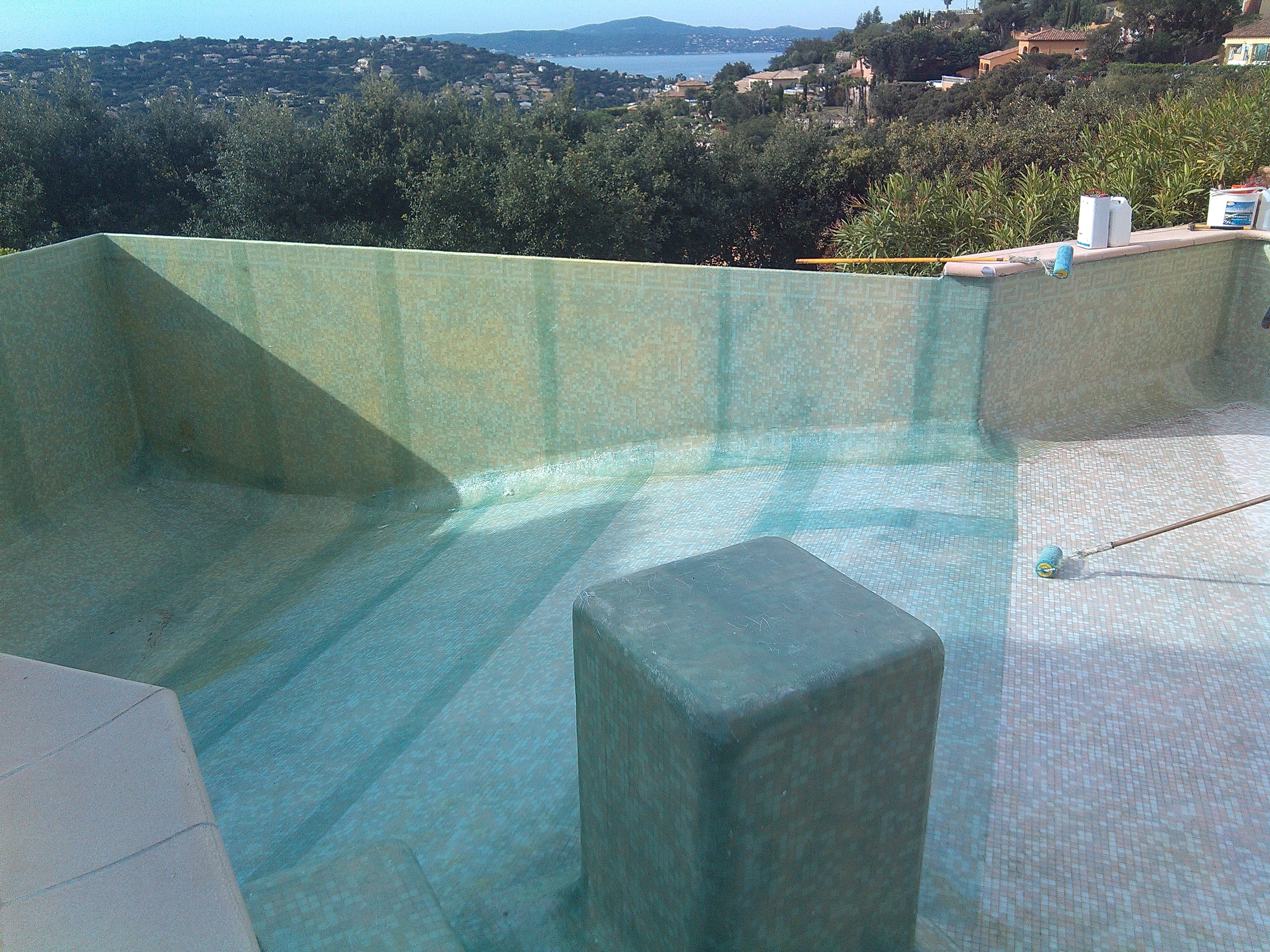 Renovation polyester piscine var