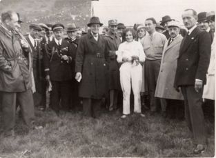 Malou Menetrier juillet 1933 meeting Fayet visite du ministre Pierre Cot