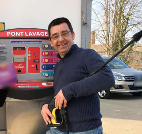 PL Pont Lavage auto gerant pont sur yonne