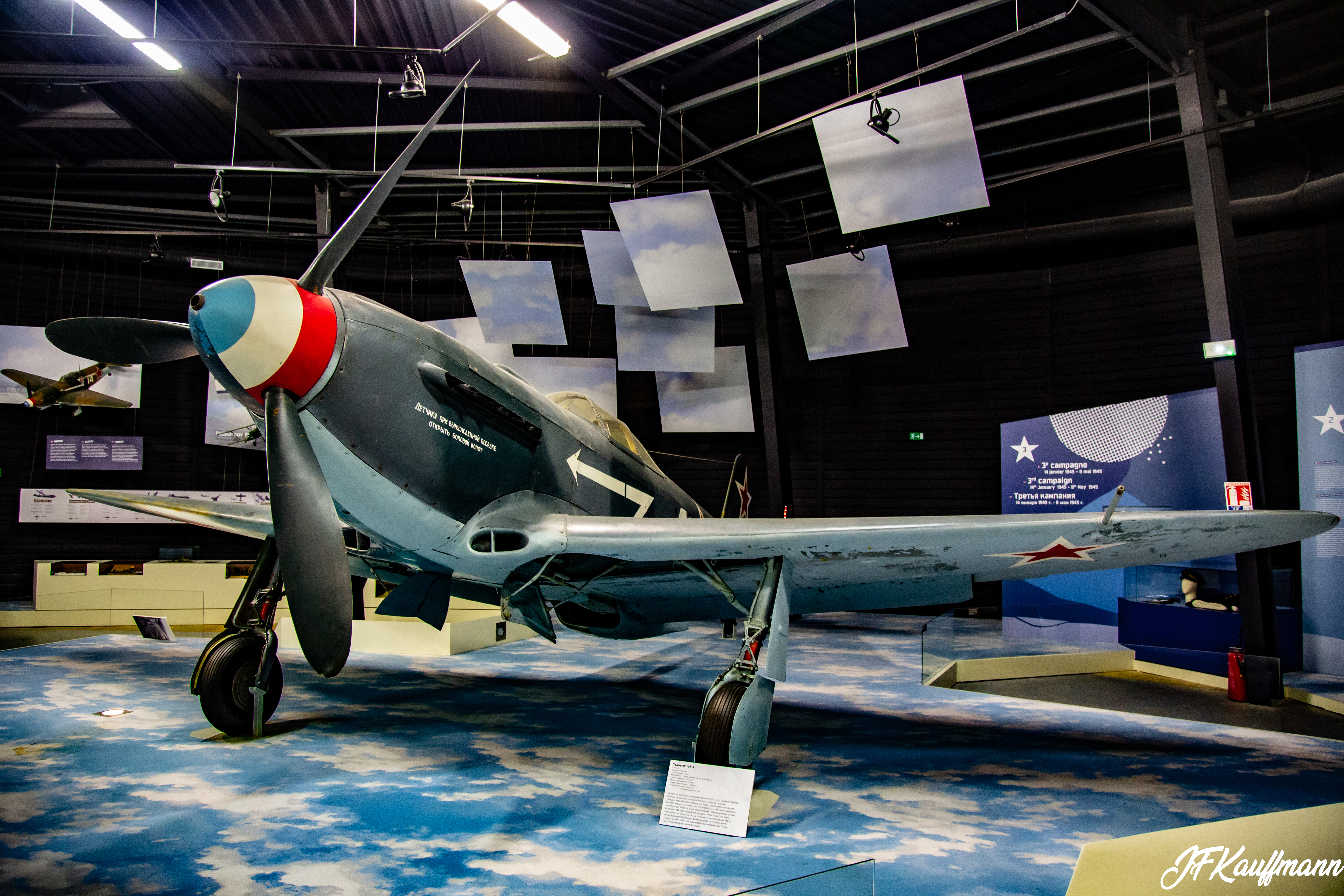 YAK 3 1 copie