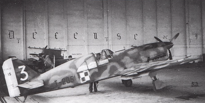 Cr 714 abandonne a bron air mag 18 le morane 406 et la force aerienne pol fev mars 2004 crop u4376