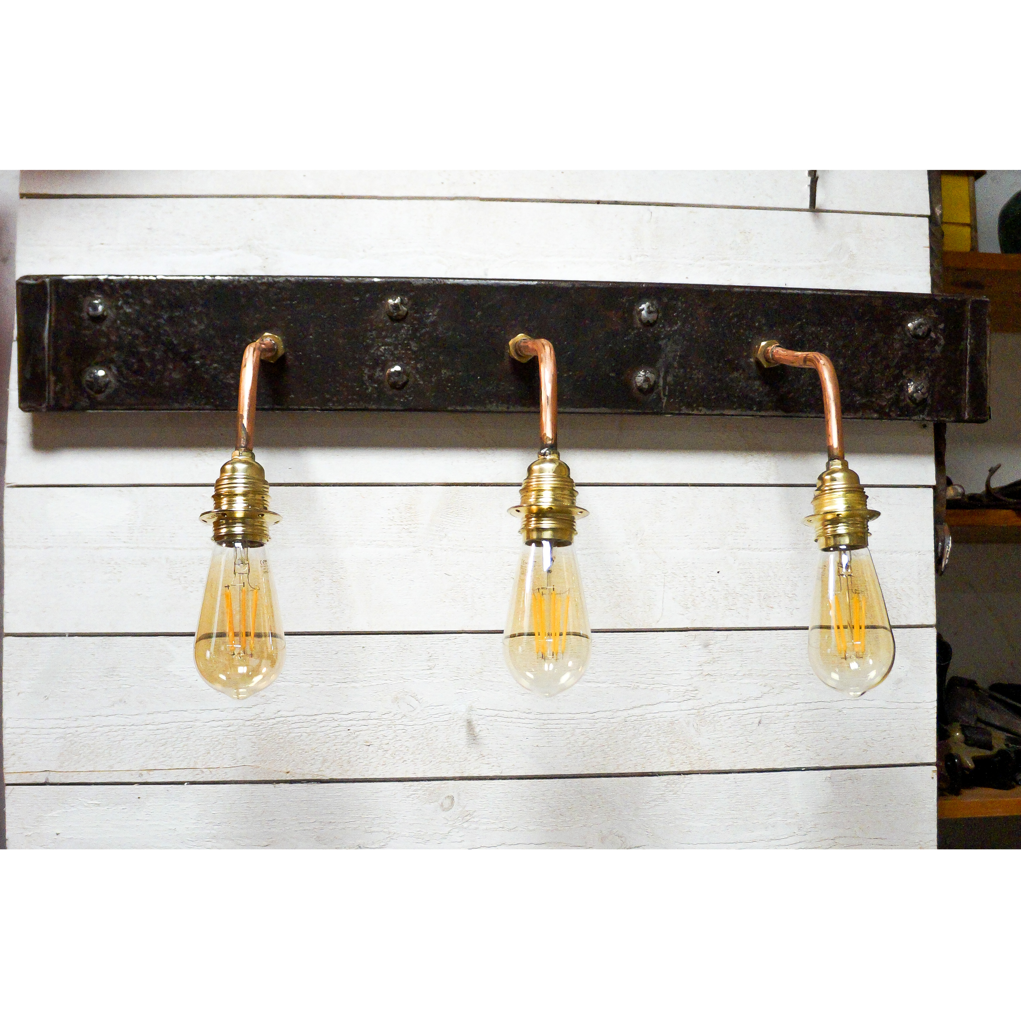 Applique metal carre def