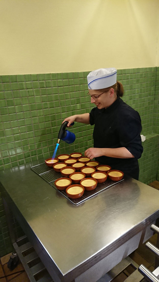 Aurelie creme brulee