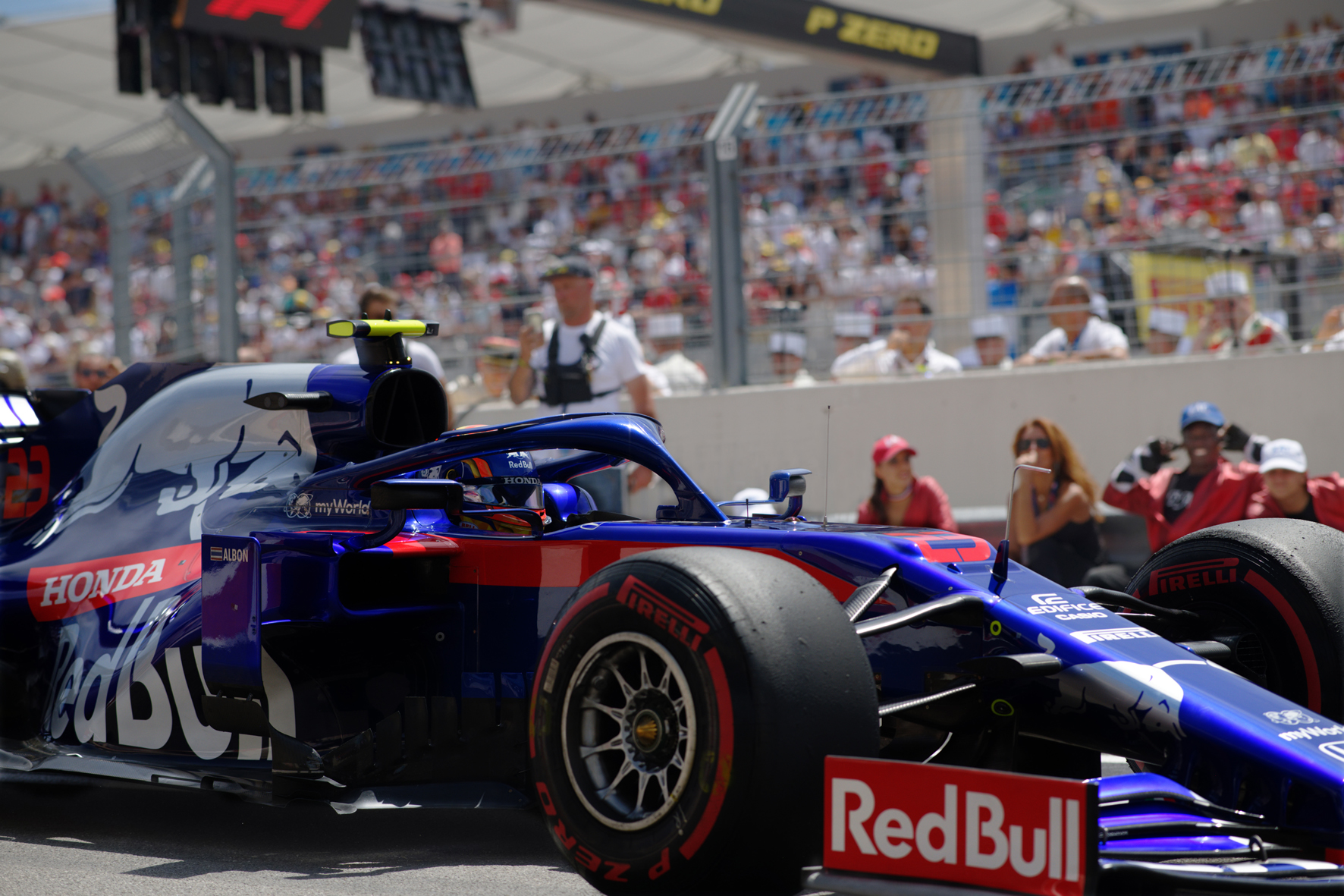 Lc2019 pitlane39 8