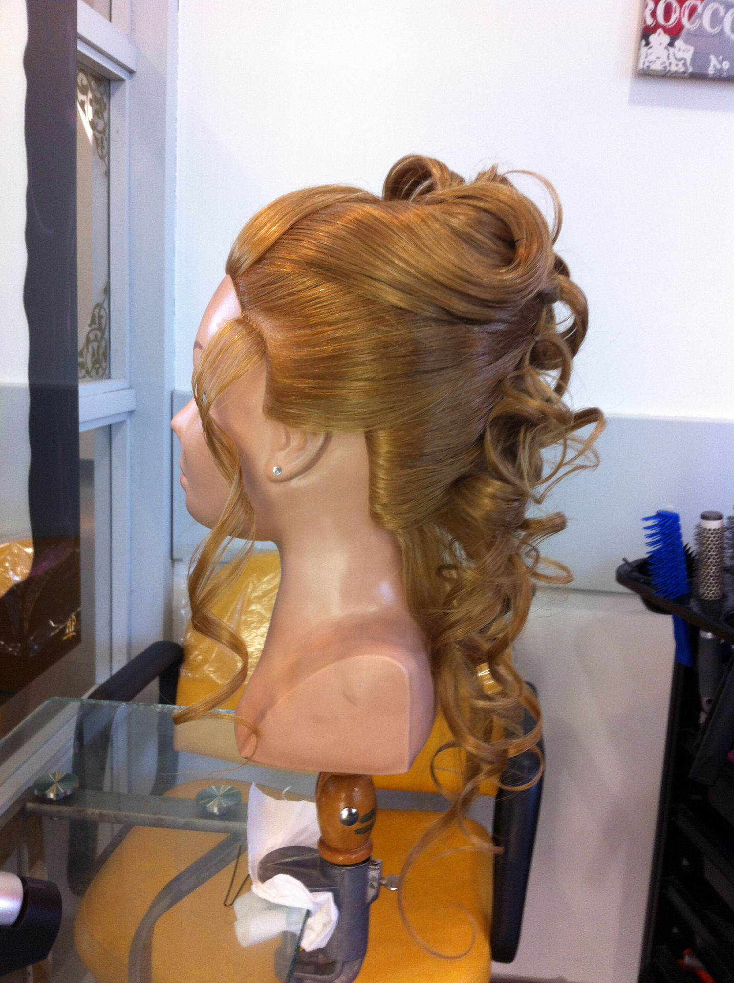 Photo 1 2 