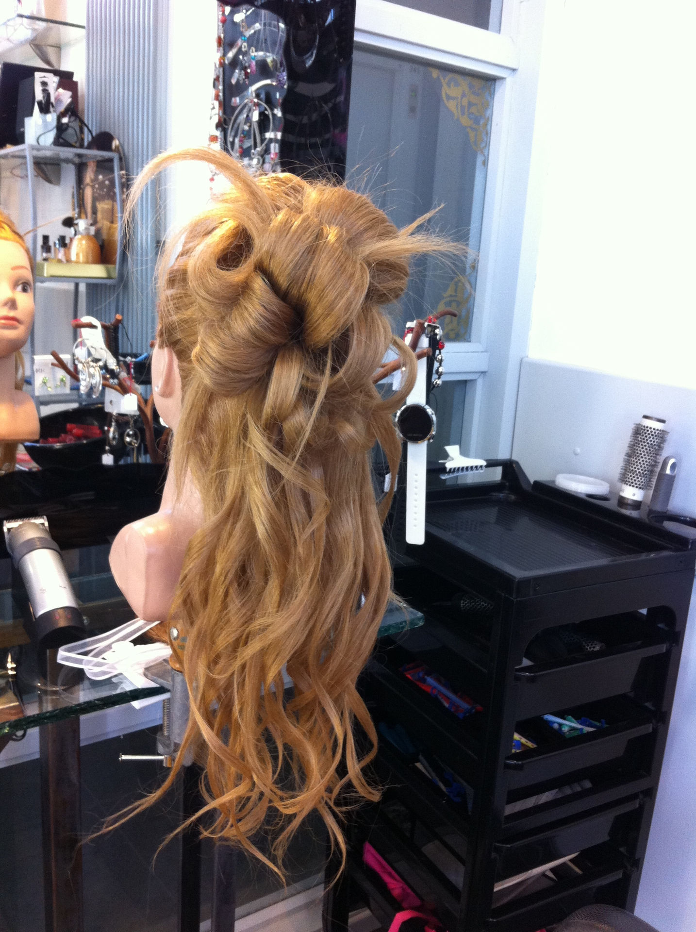 Photo 1 6 