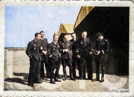 Pilotes du 39 1940 Colorized W