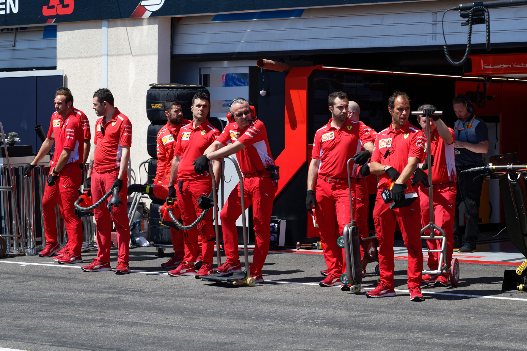 Lc2019 pitlane6