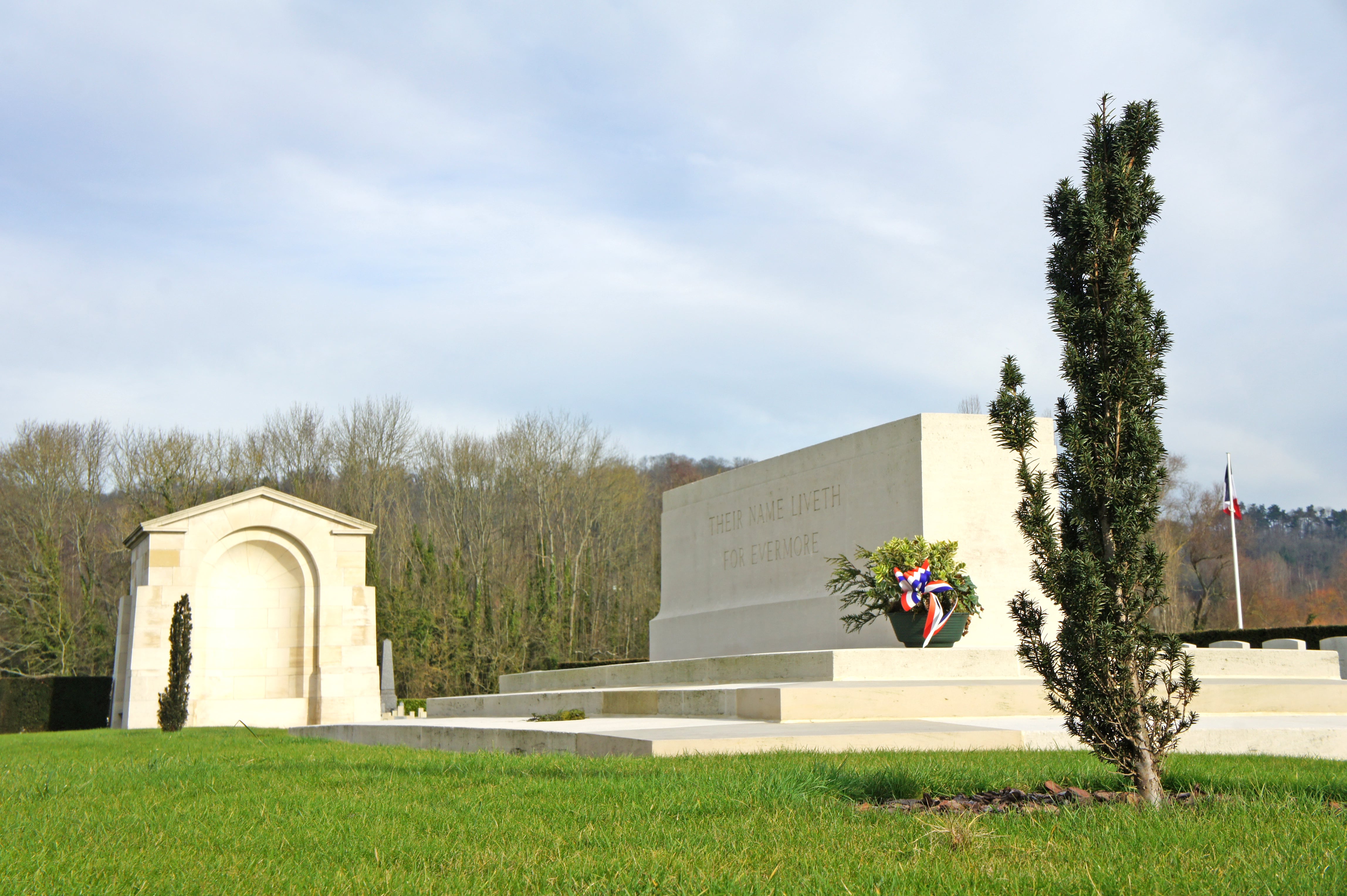 Cimetiere britannique vailly sur aisne agence aisne tourisme 4 min