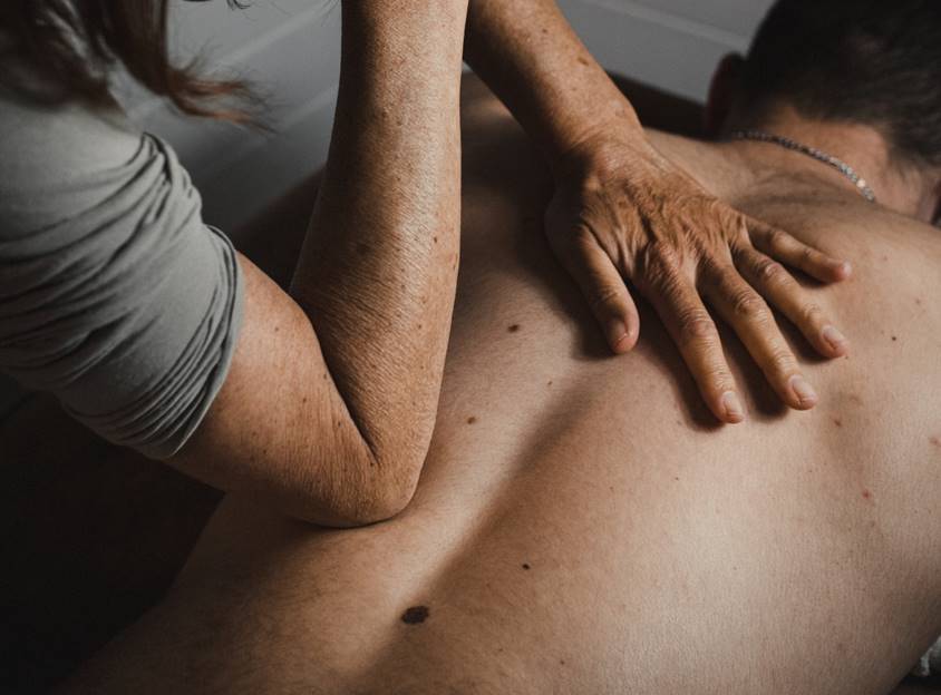 Massage deep-tissue